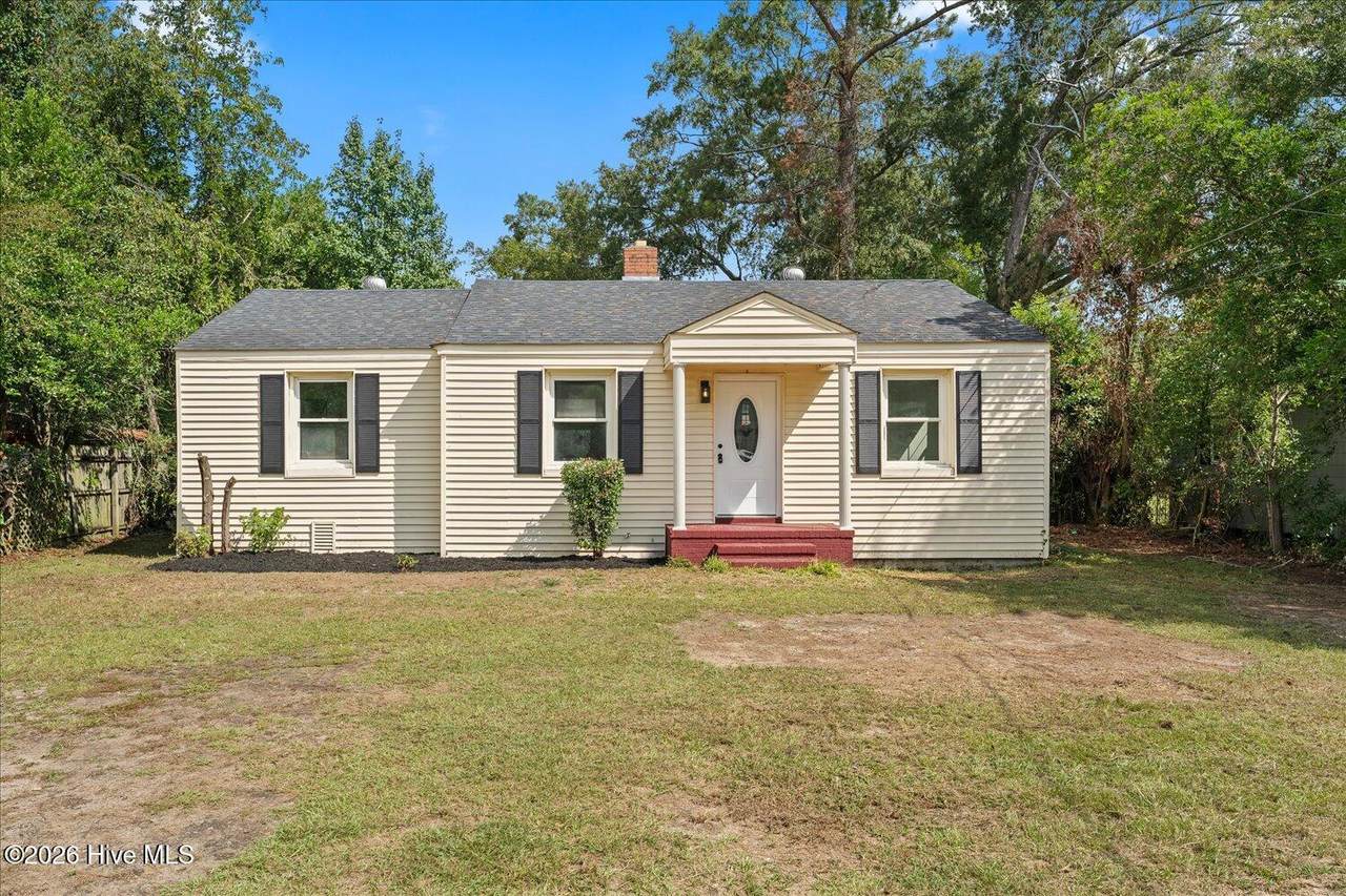 2021 Virginia Avenue - Photo 1