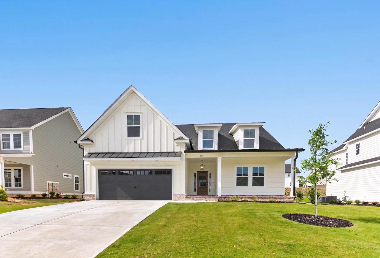 827 Sparrow Point Ave - Photo 1