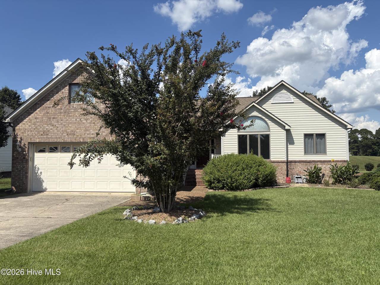 833 Pelican Drive - Photo 1