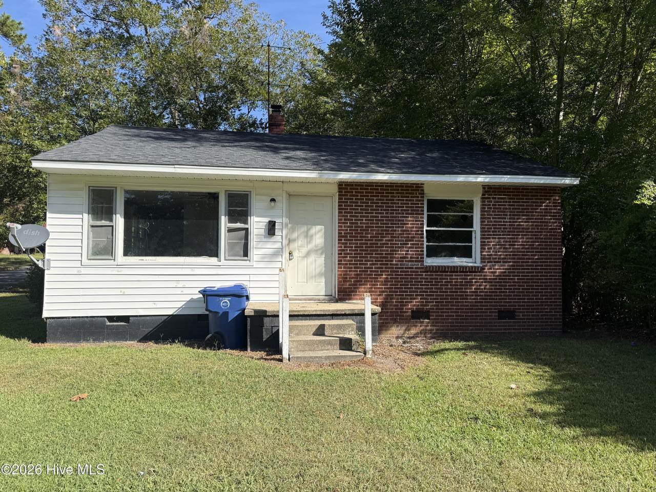 800 Dixon Street - Photo 1