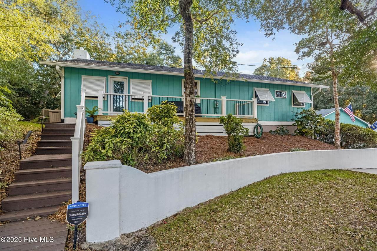 201 Hoop Pole Creek Drive - Photo 1