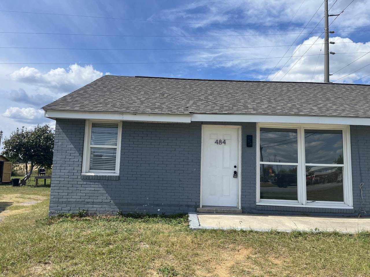 484 Metz Drive - Photo 1