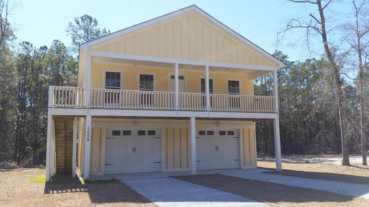 1059 Ferry Landing Drive SW, Supply, NC 28462 (MLS #100003965) :: Century 21 Sweyer & Associates