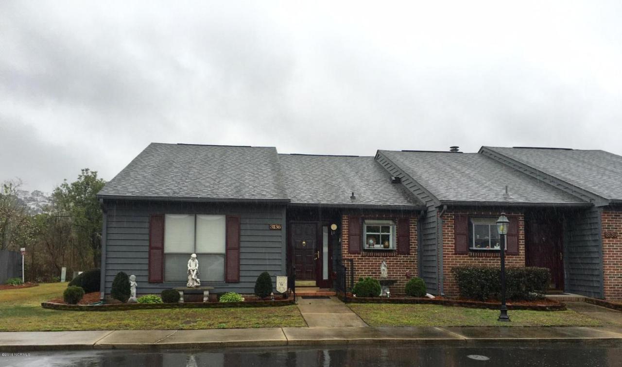 3136 Fox Run Drive, Kinston, NC 28504 (MLS #100009811) :: Century 21 Sweyer & Associates