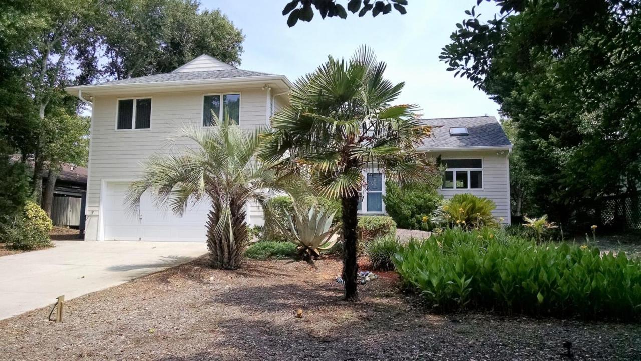 121 Beechwood Drive, Pine Knoll Shores, NC 28512 (MLS #100022832) :: Century 21 Sweyer & Associates