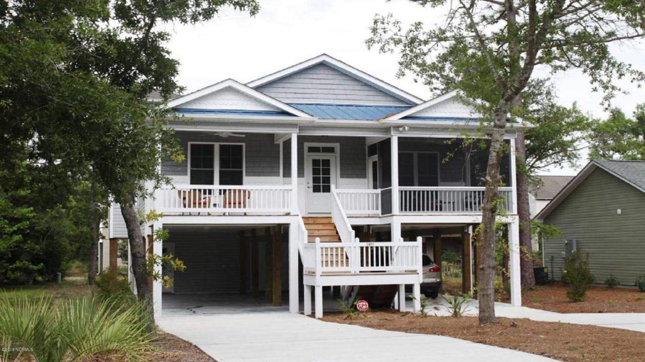 148 NE 11th Street, Oak Island, NC 28465 (MLS #100026595) :: Century 21 Sweyer & Associates