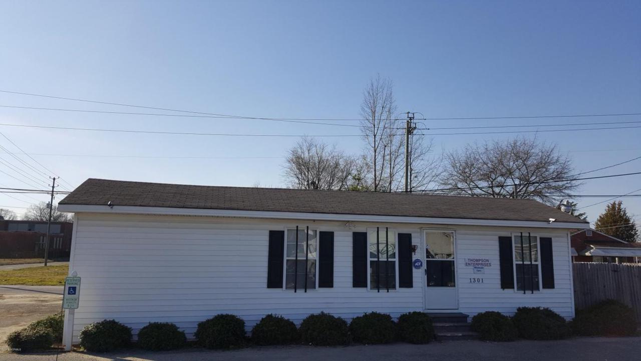 1301 William Street - Photo 1