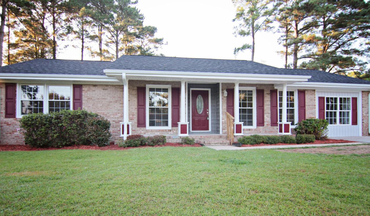 209 Linda Loop, Jacksonville, NC 28546 (MLS #100030353) :: Century 21 Sweyer & Associates