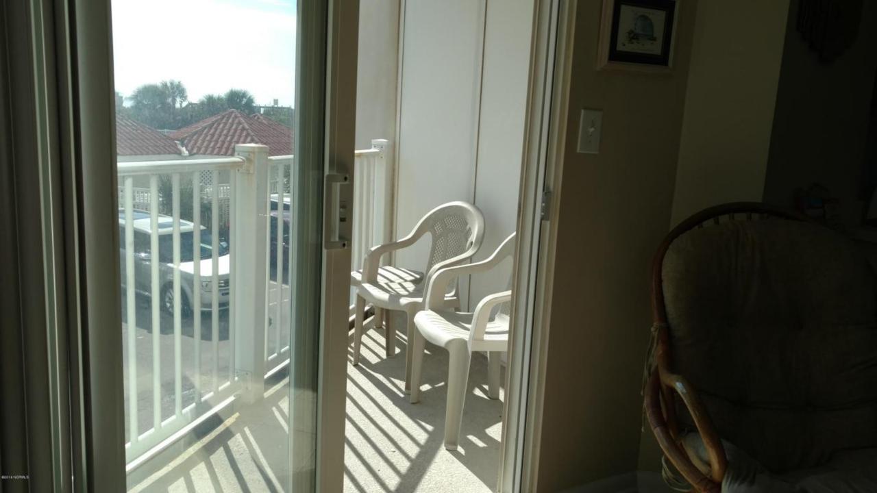 2000 New River Inlet Road #2114, North Topsail Beach, NC 28460 (MLS #100032843) :: Century 21 Sweyer & Associates