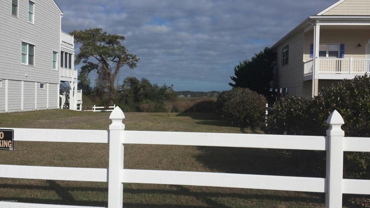 102 Shore - Photo 1