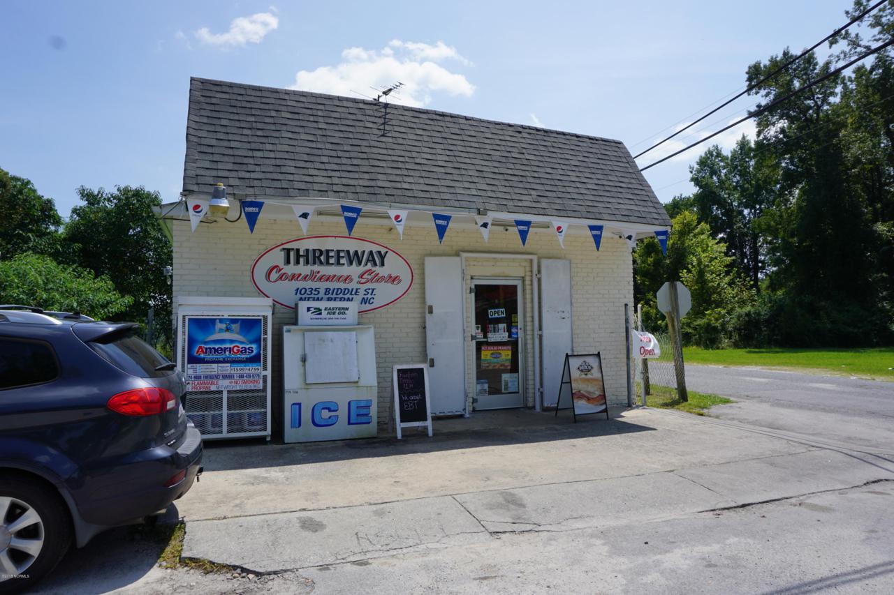1035 Biddle Street - Photo 1