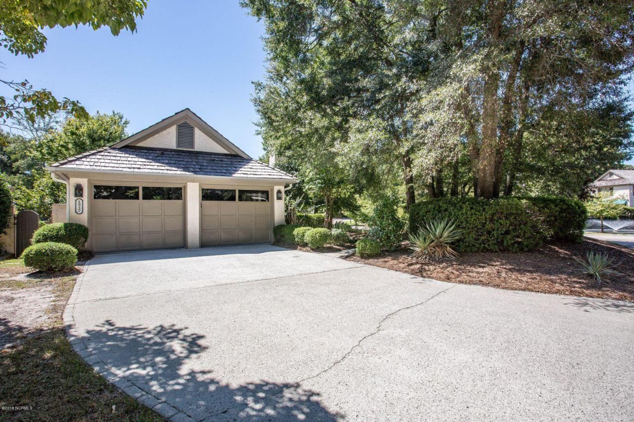 1957 Prestwick Lane - Photo 1