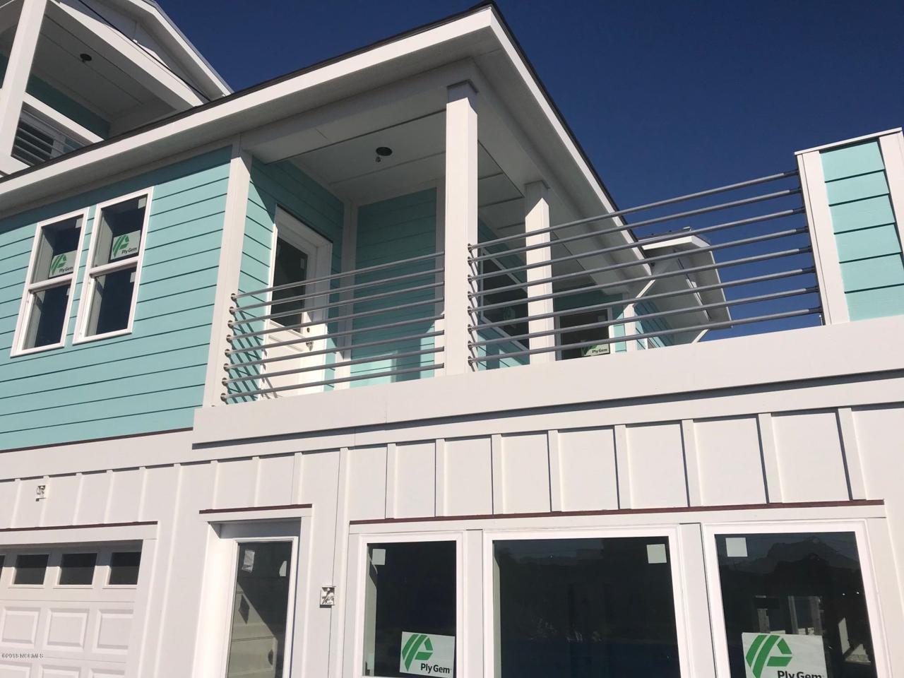 848 Fort Fisher Boulevard - Photo 1