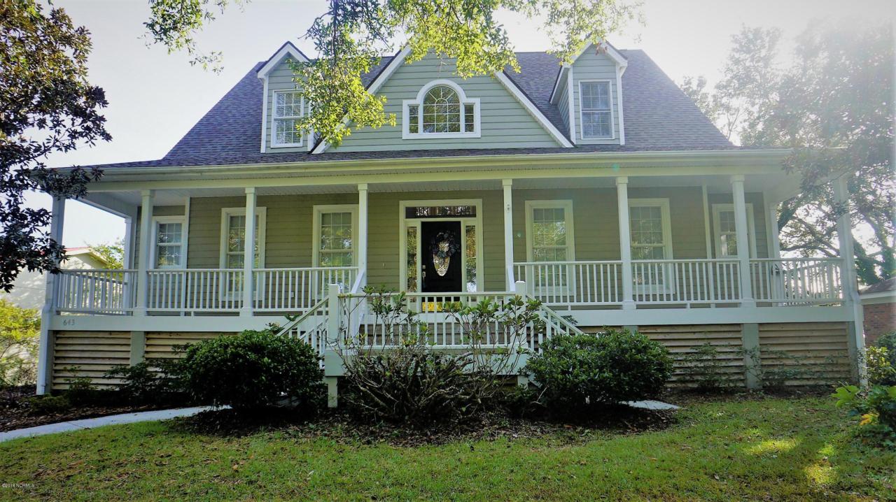 643 Shoreline Drive - Photo 1