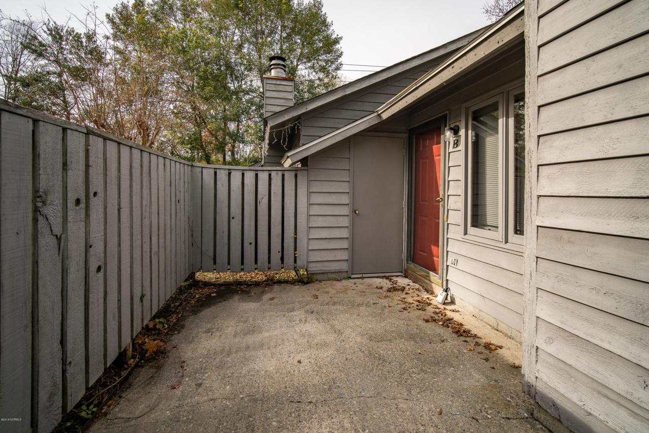 8 Mulberry Lane - Photo 1