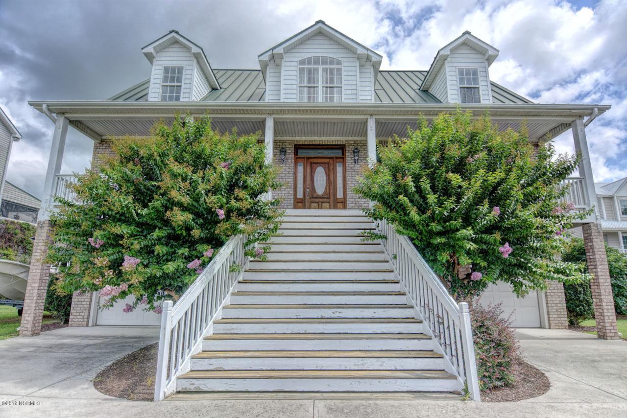 206 Shell Drive - Photo 1