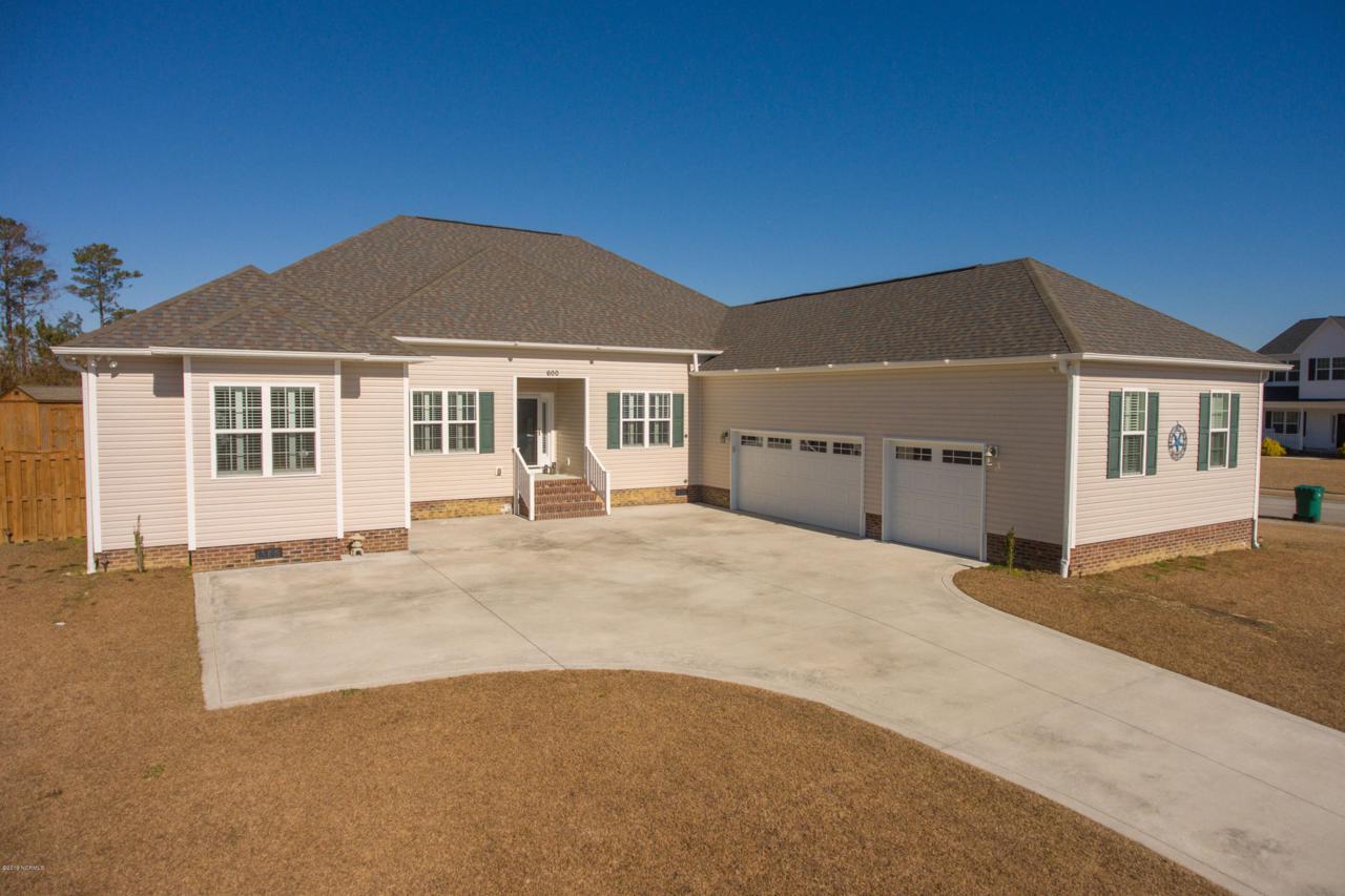 600 Teal Court - Photo 1