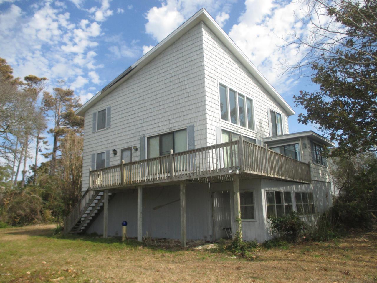211 15th Street - Photo 1