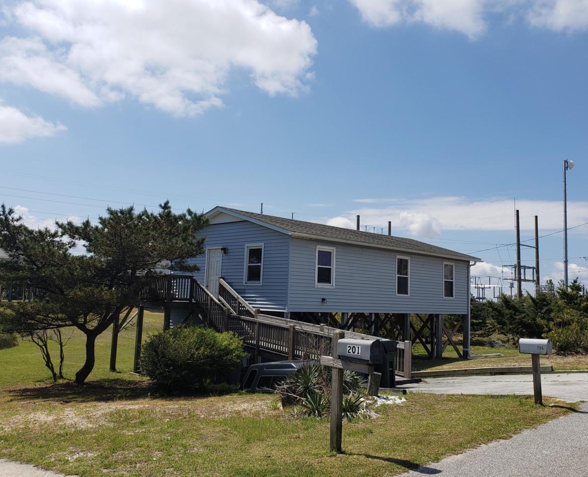 205 Lakeside Street - Photo 1
