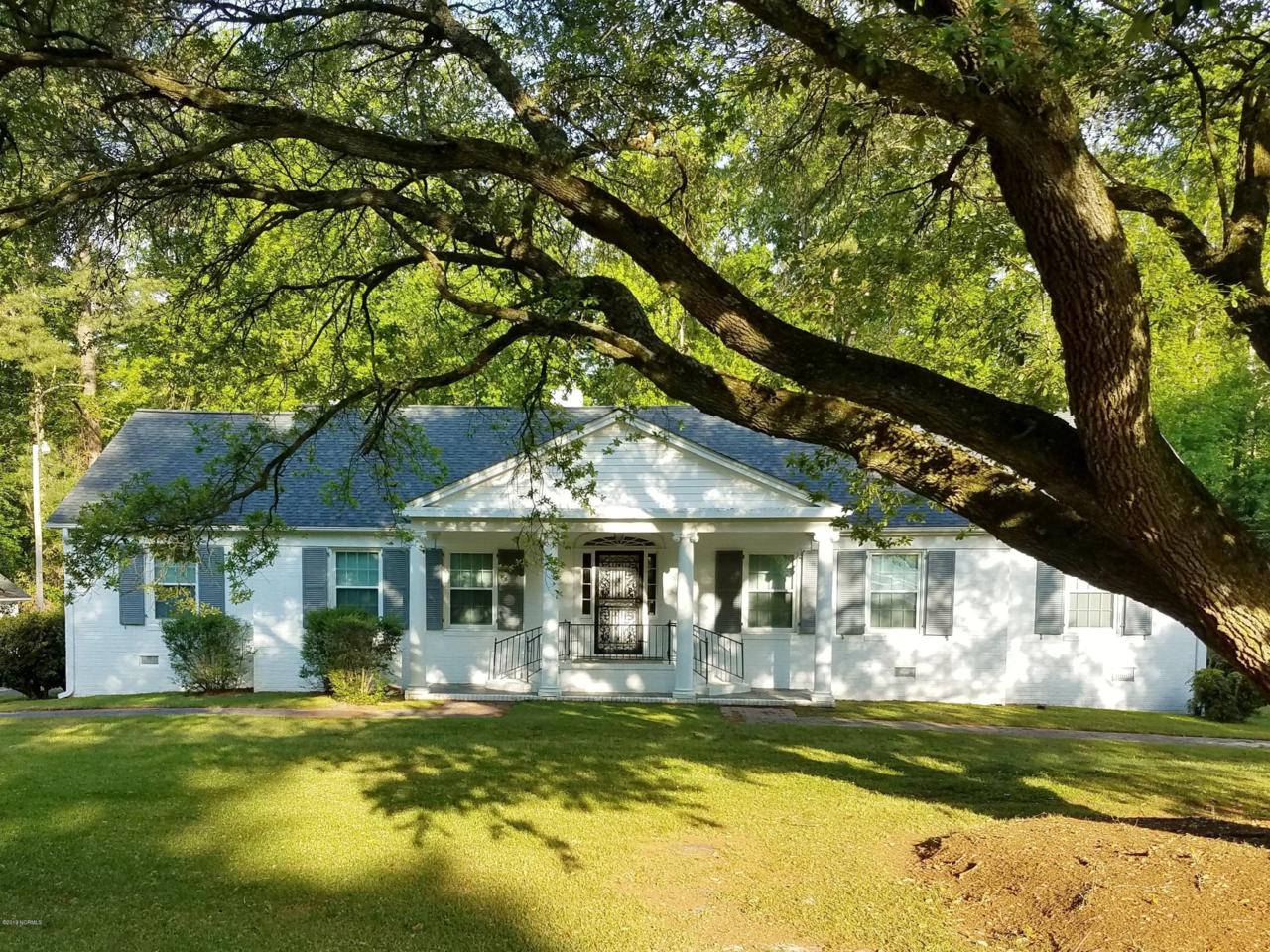 2404 Evans Street - Photo 1