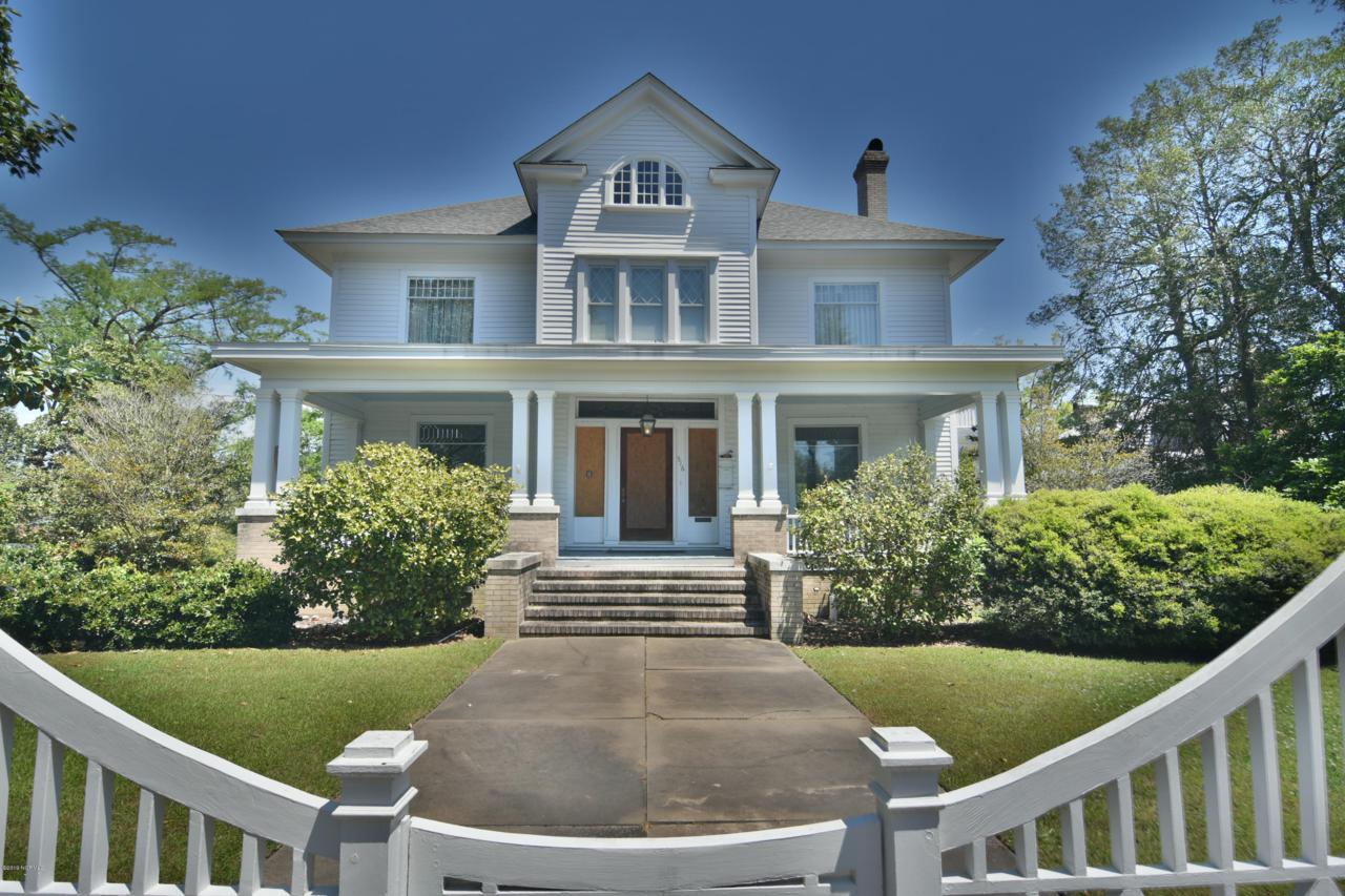 516 Front Street - Photo 1