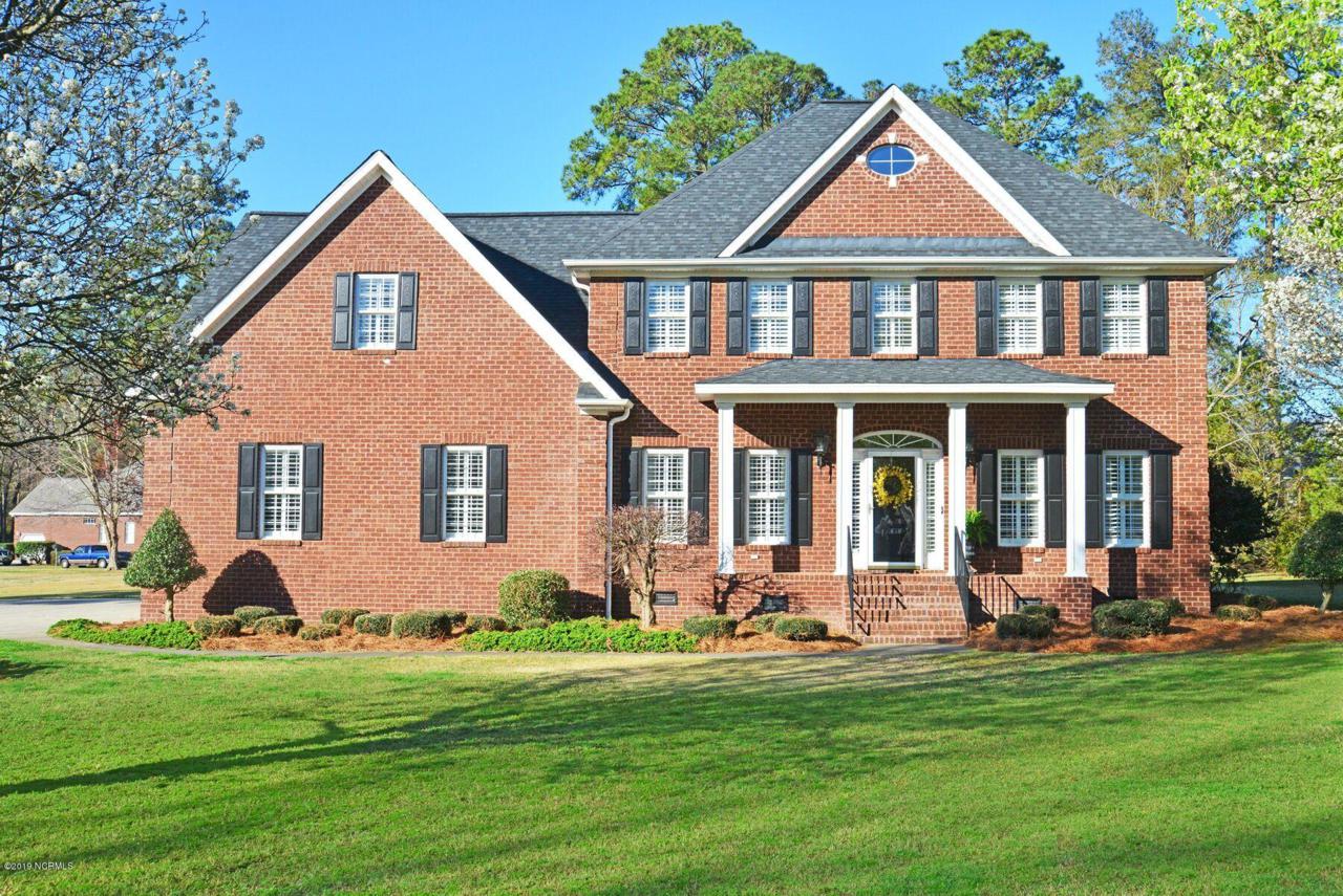 3118 Fox Run Circle - Photo 1