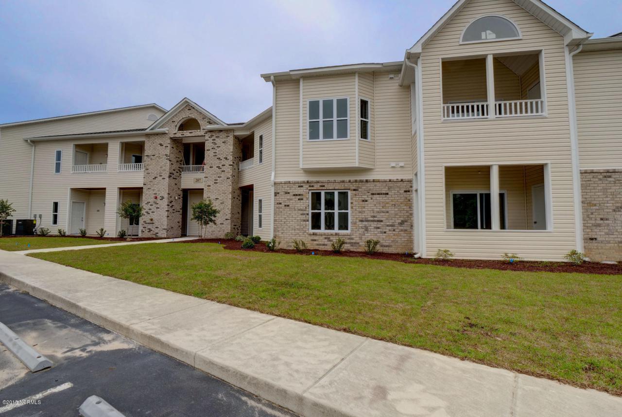 204 Fullford Lane - Photo 1