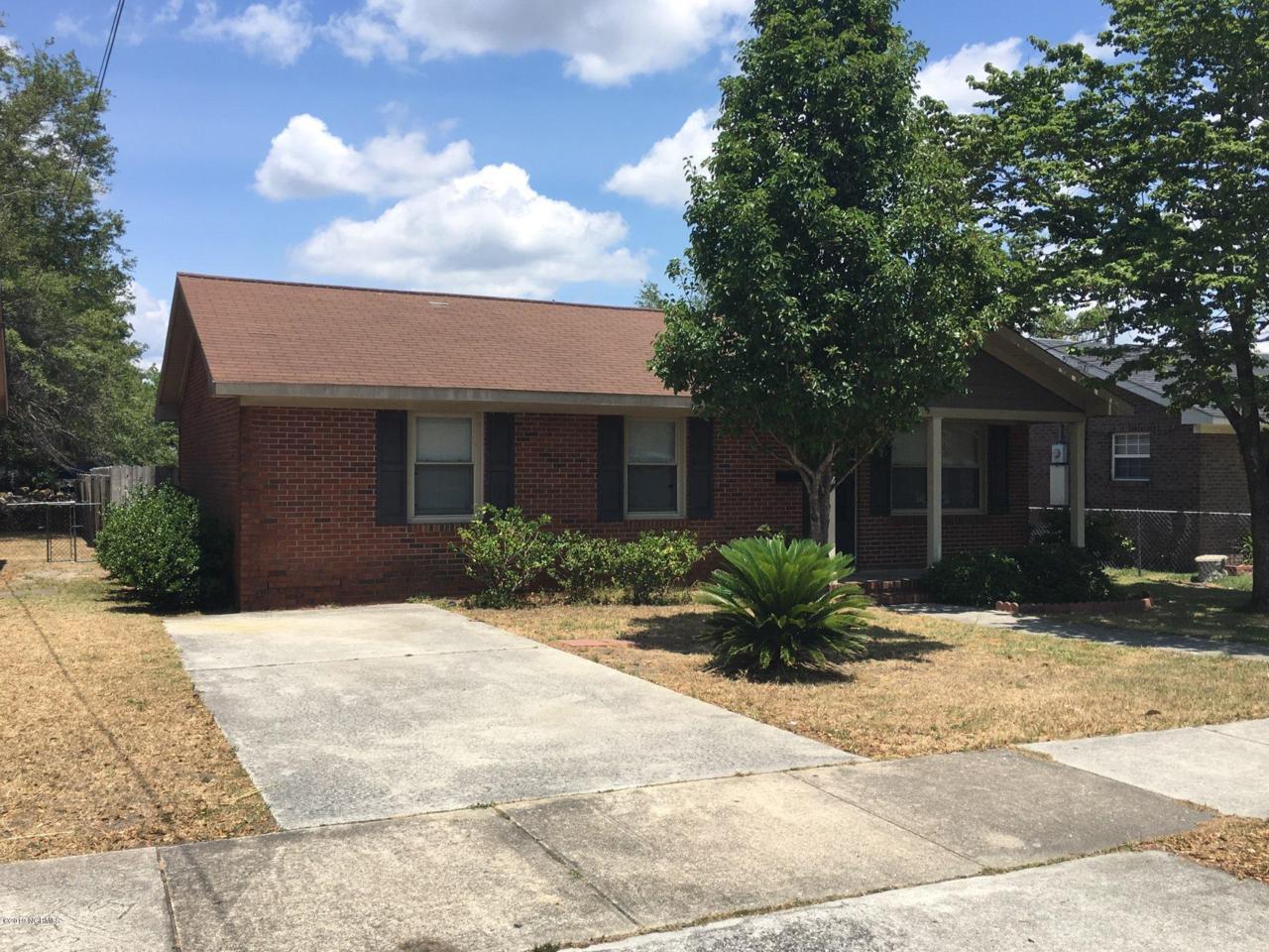 725 Nixon Street - Photo 1