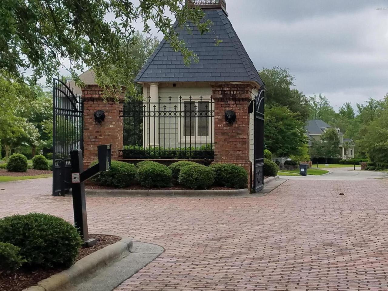 3059 Boverie Street - Photo 1