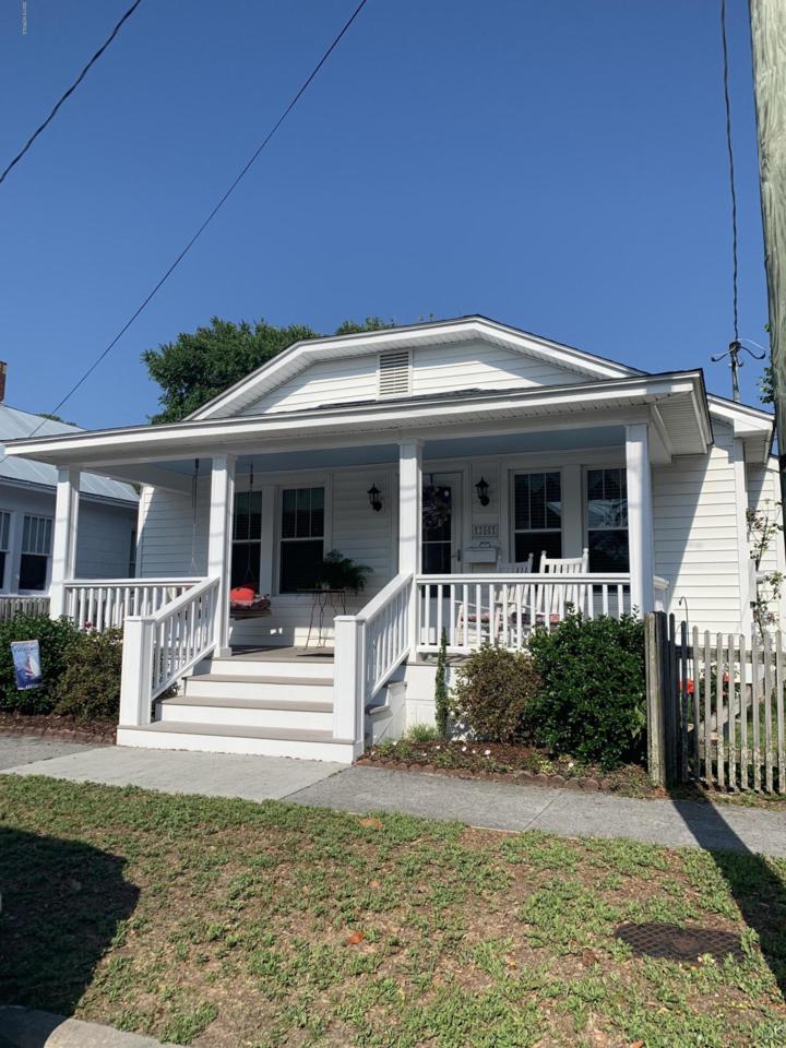 200 Gordon Street - Photo 1