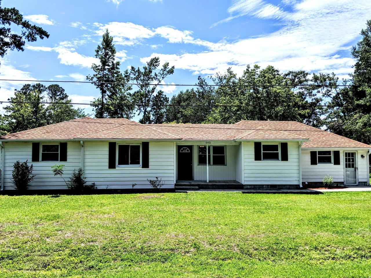 202 Fleetwood Street - Photo 1