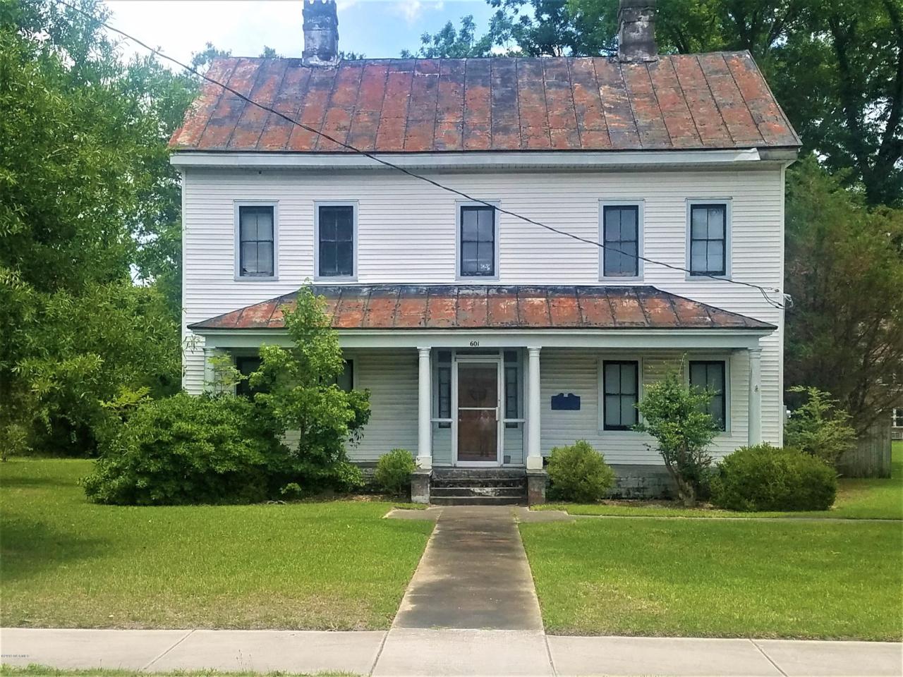 601 Main Street - Photo 1