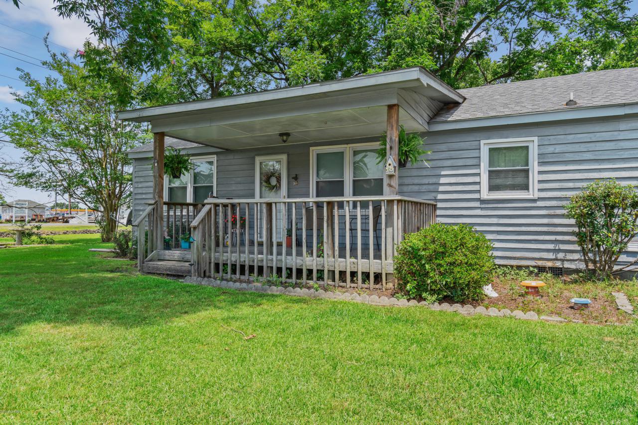 1014 Old Cherry Point Road - Photo 1