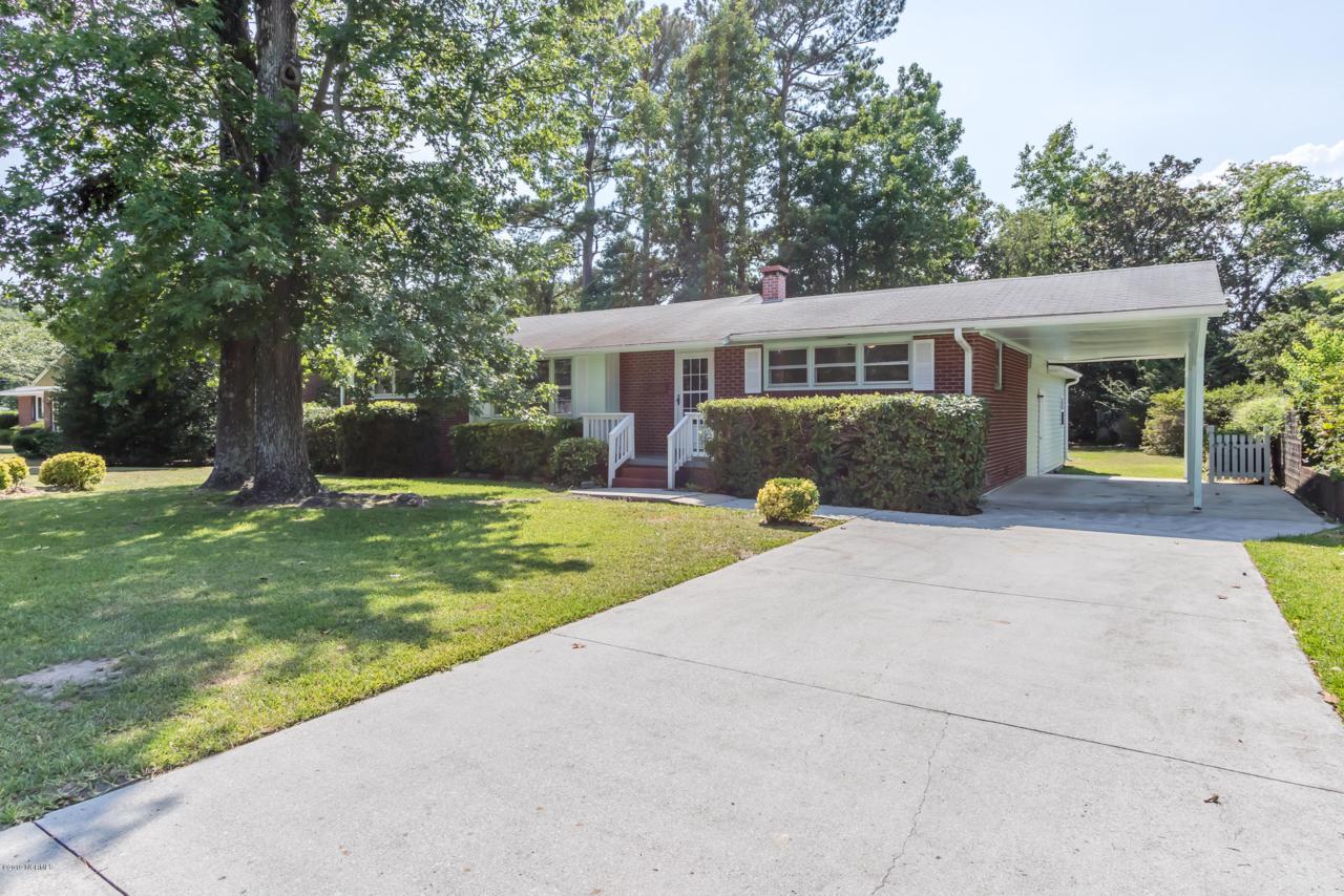 903 Vernon Drive - Photo 1