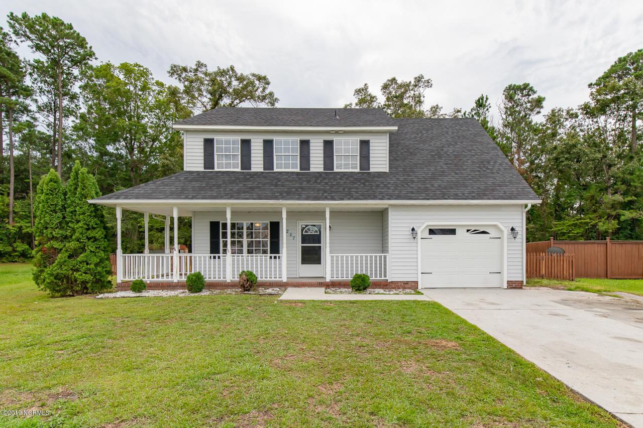 207 Rosewood Circle - Photo 1