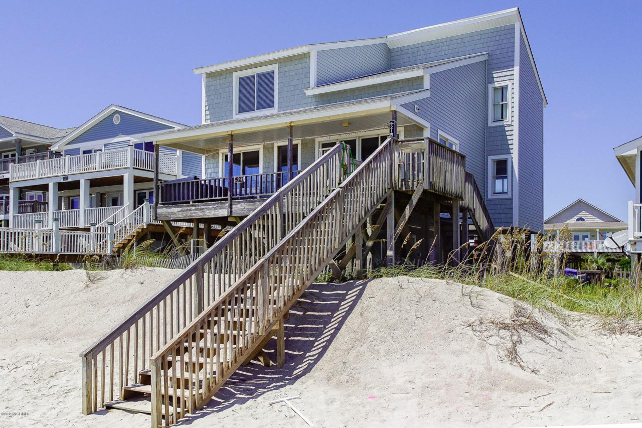 521 Beach Drive - Photo 1