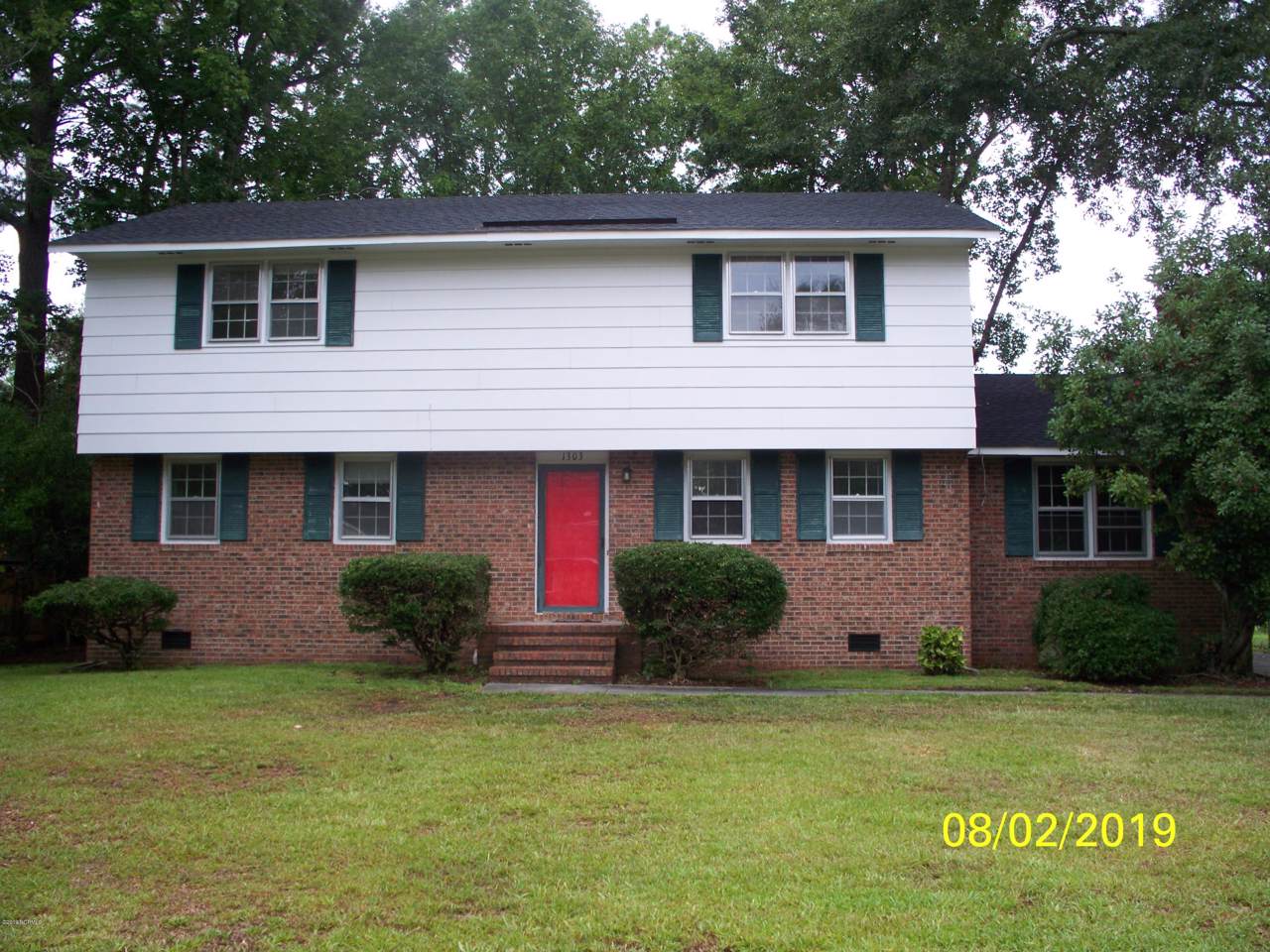 1303 Clifton Road - Photo 1