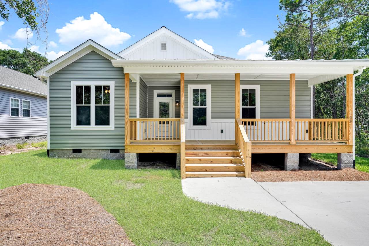 106 12th Street - Photo 1