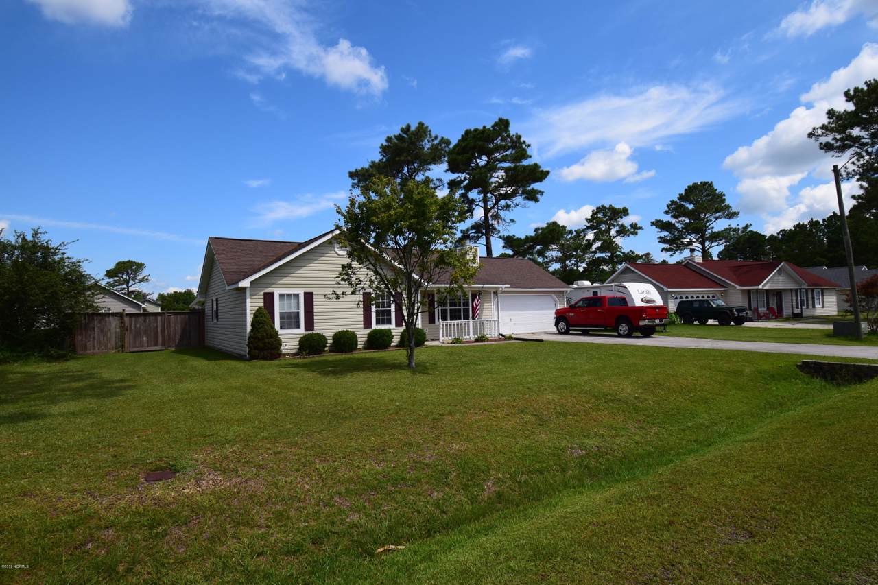 173 Glenwood Drive - Photo 1