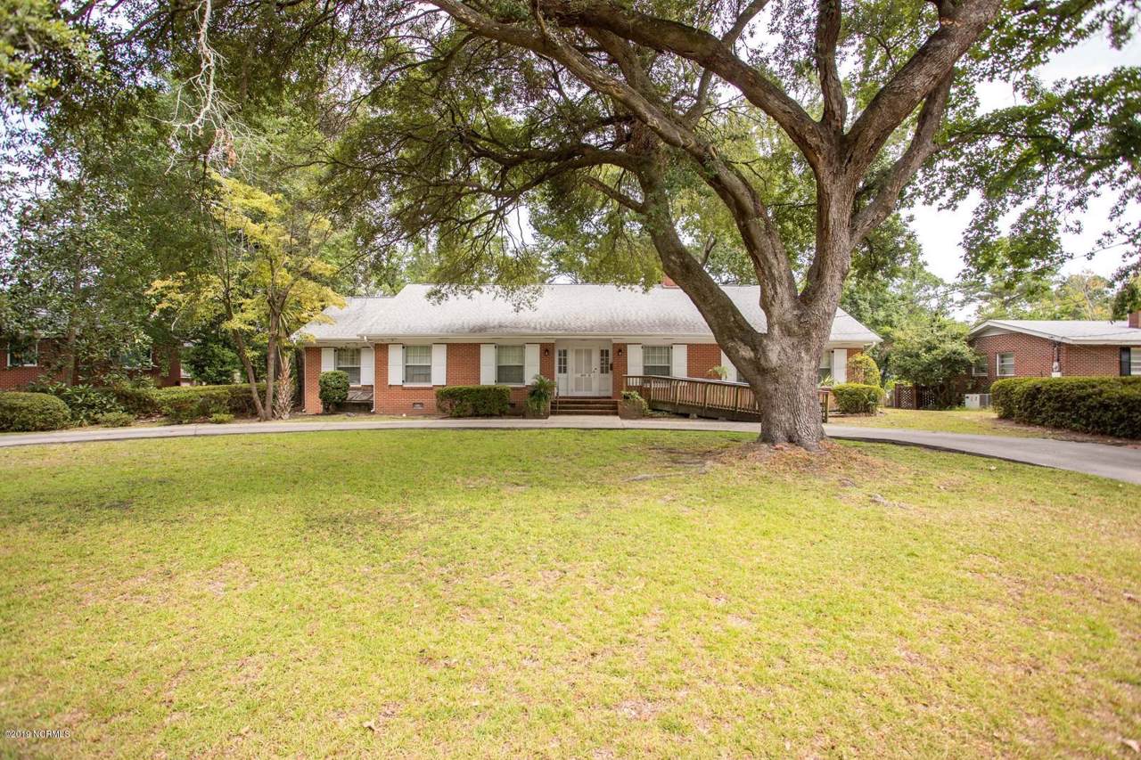 2819 Chestnut Street - Photo 1
