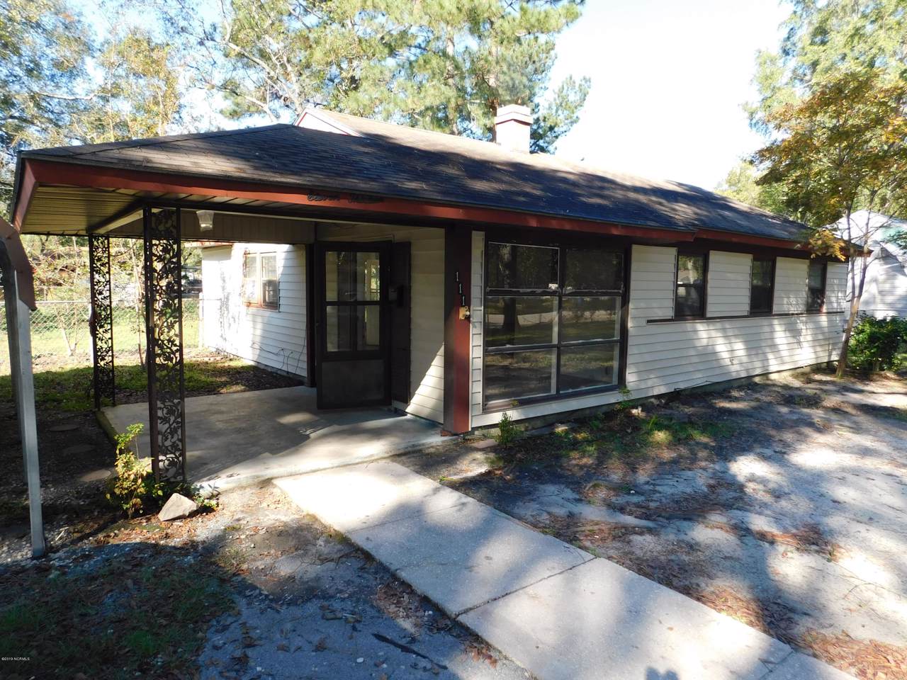 1113 Pine Street - Photo 1