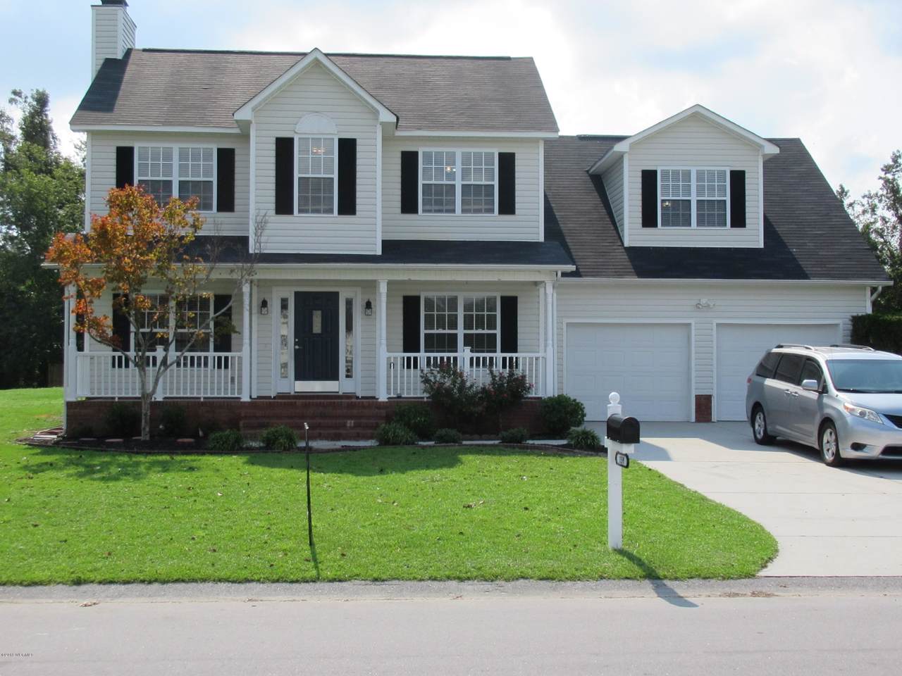 159 Bridlewood Drive - Photo 1