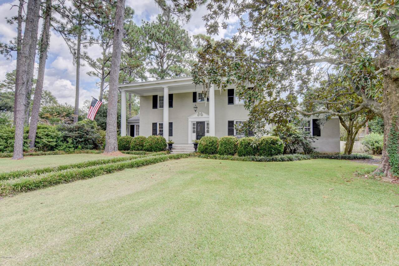 1151 Forest Hills Drive - Photo 1