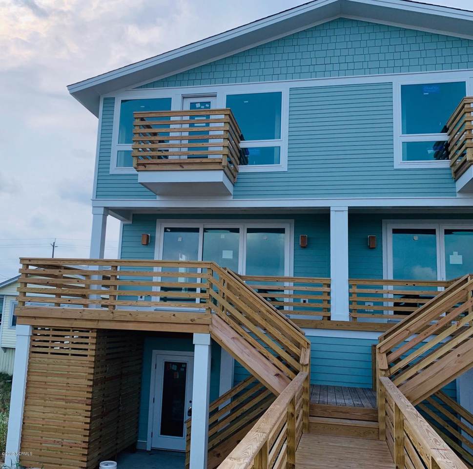 1008 Fort Fisher Boulevard - Photo 1