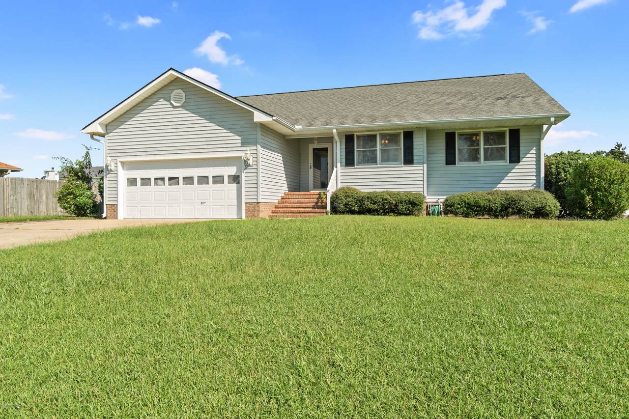 435 Foxhunt Lane - Photo 1