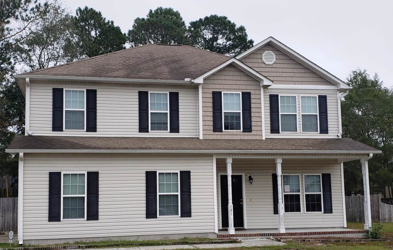 121 Sunny Point Drive - Photo 1