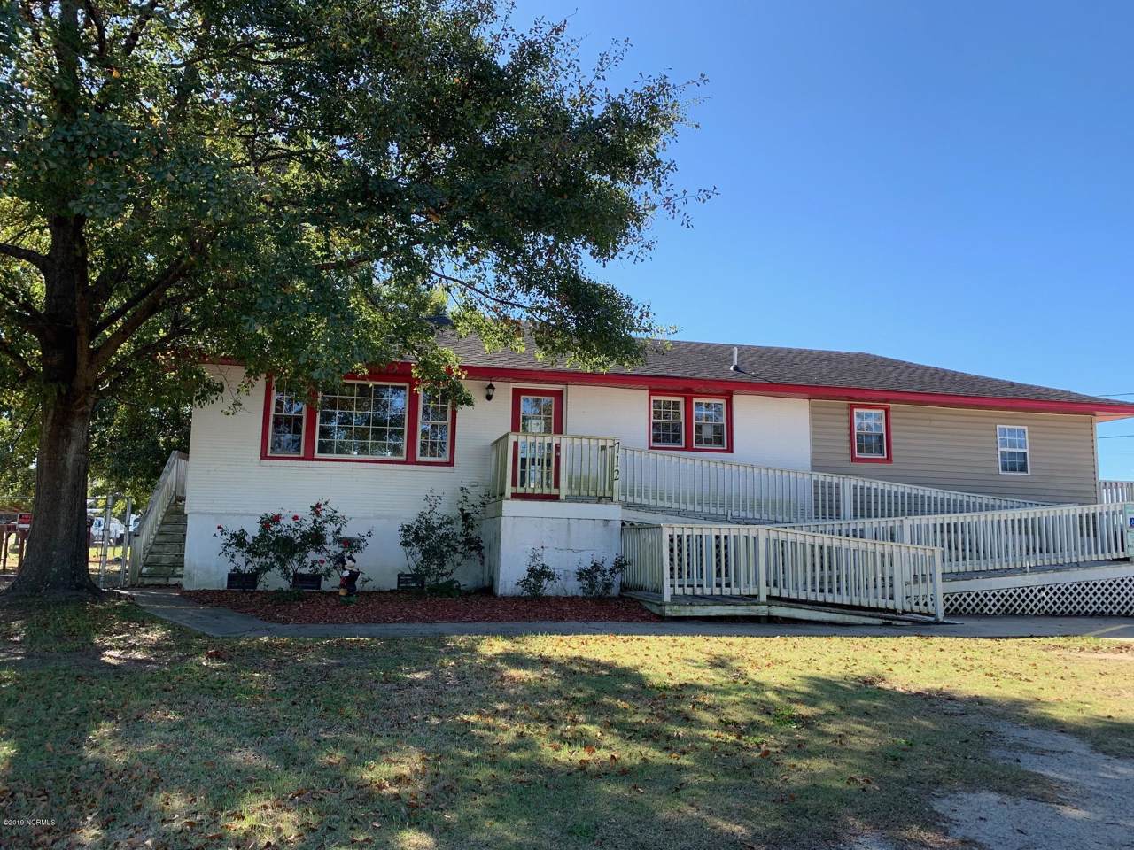 712 Mumford Road - Photo 1