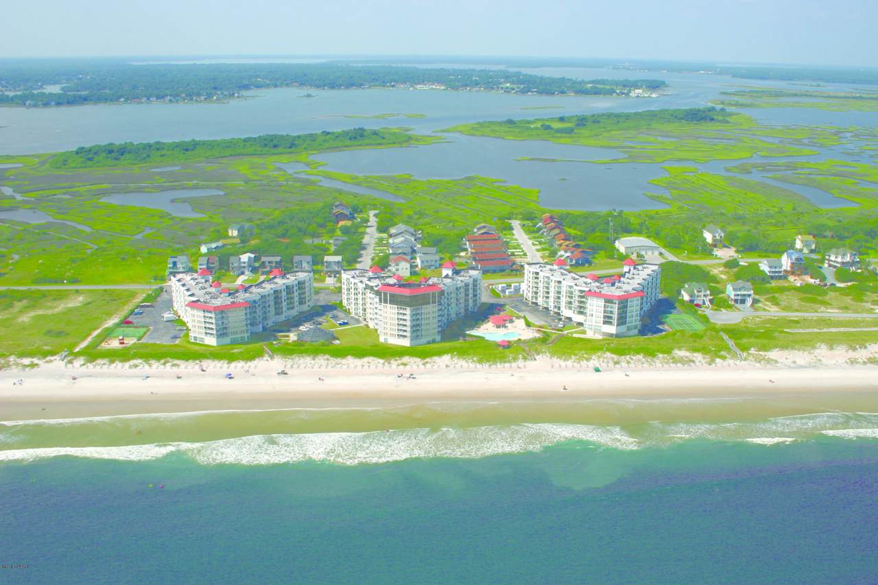 2000 New River Inlet Road - Photo 1