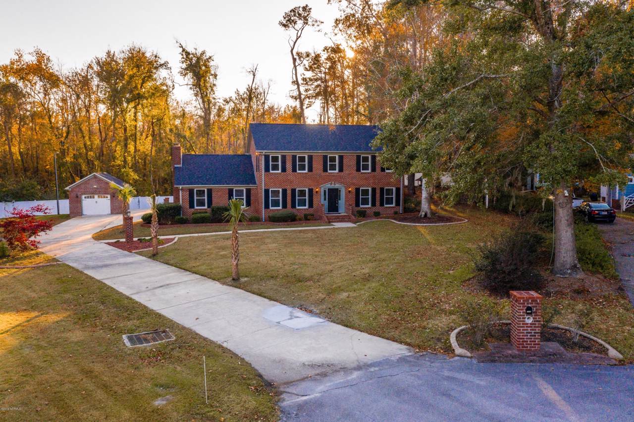 1006 Beech Tree Road - Photo 1