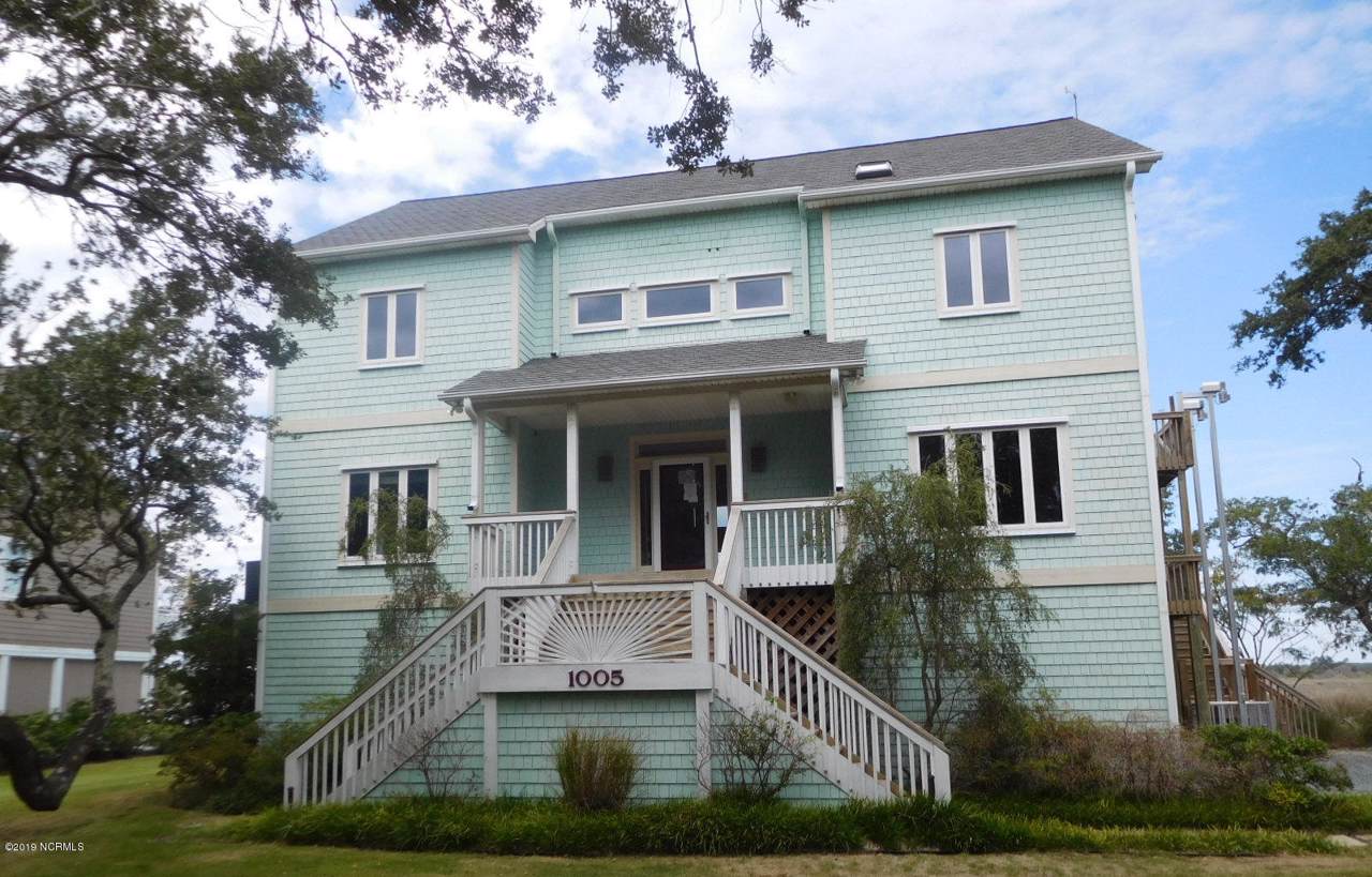 1005 New River Drive - Photo 1